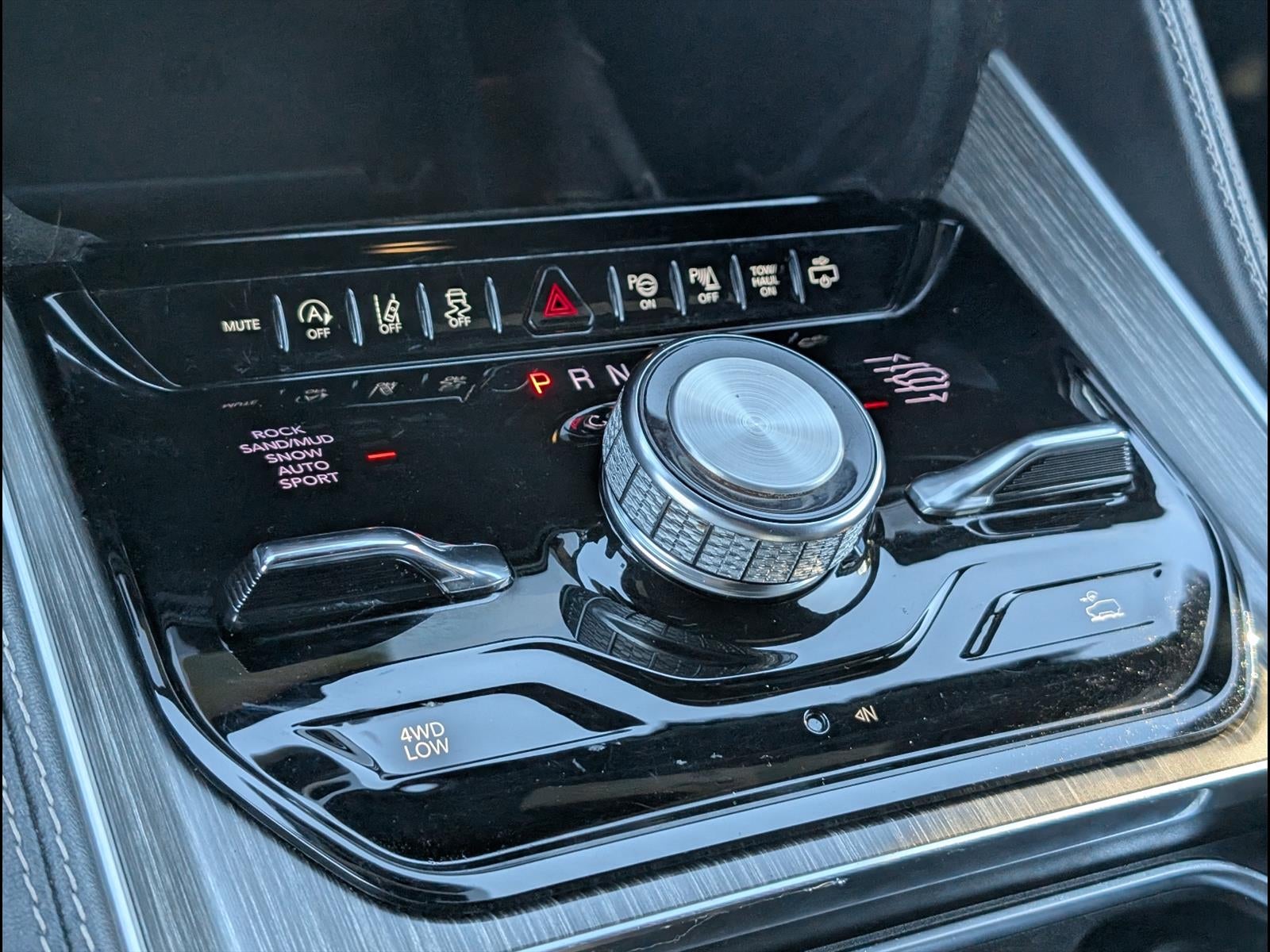 2023 Jeep Wagoneer L Series II
