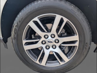 2022 Ford Expedition XLT