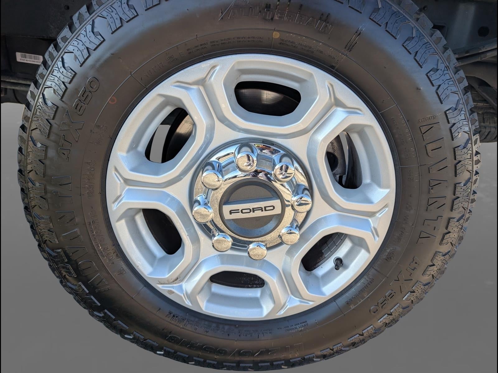 2025 Ford Super Duty F-250 SRW XL