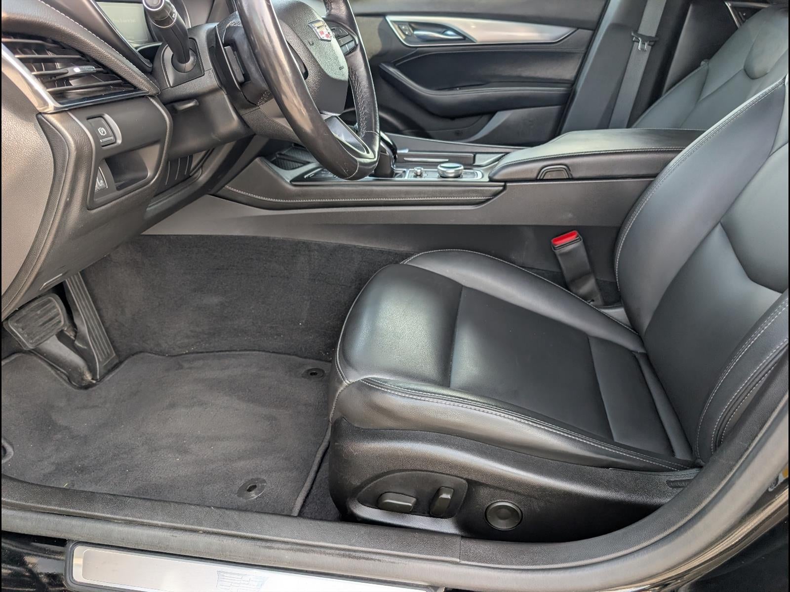 2023 Cadillac CT5 Luxury