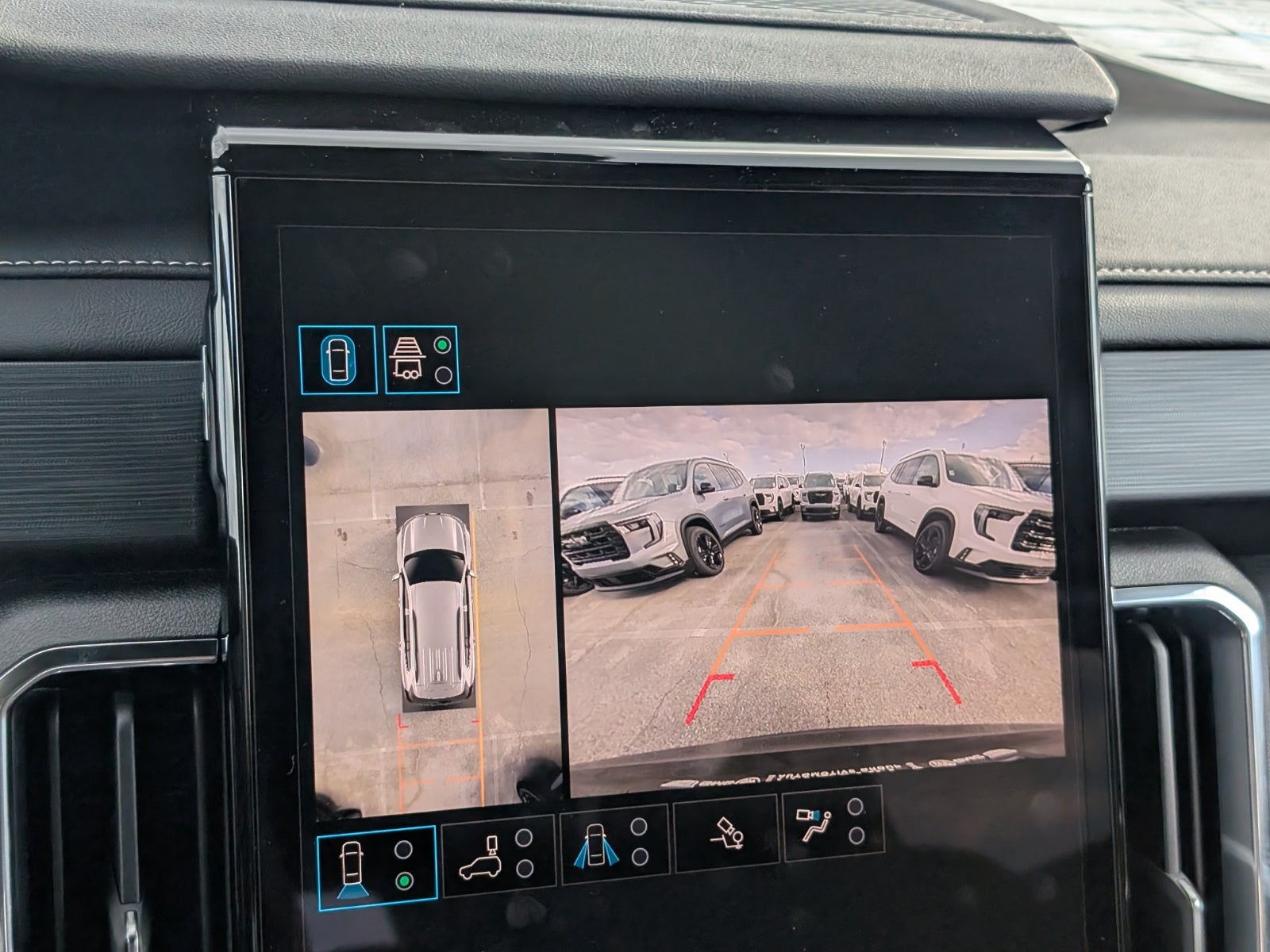 2027 GMC Acadia Elevation