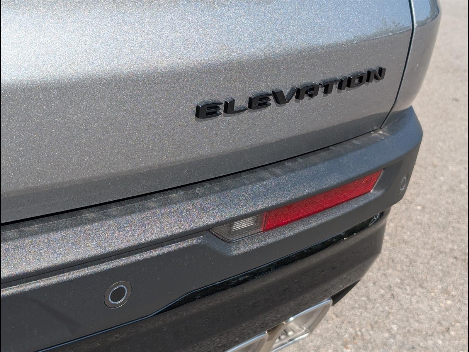 2027 GMC Acadia Elevation
