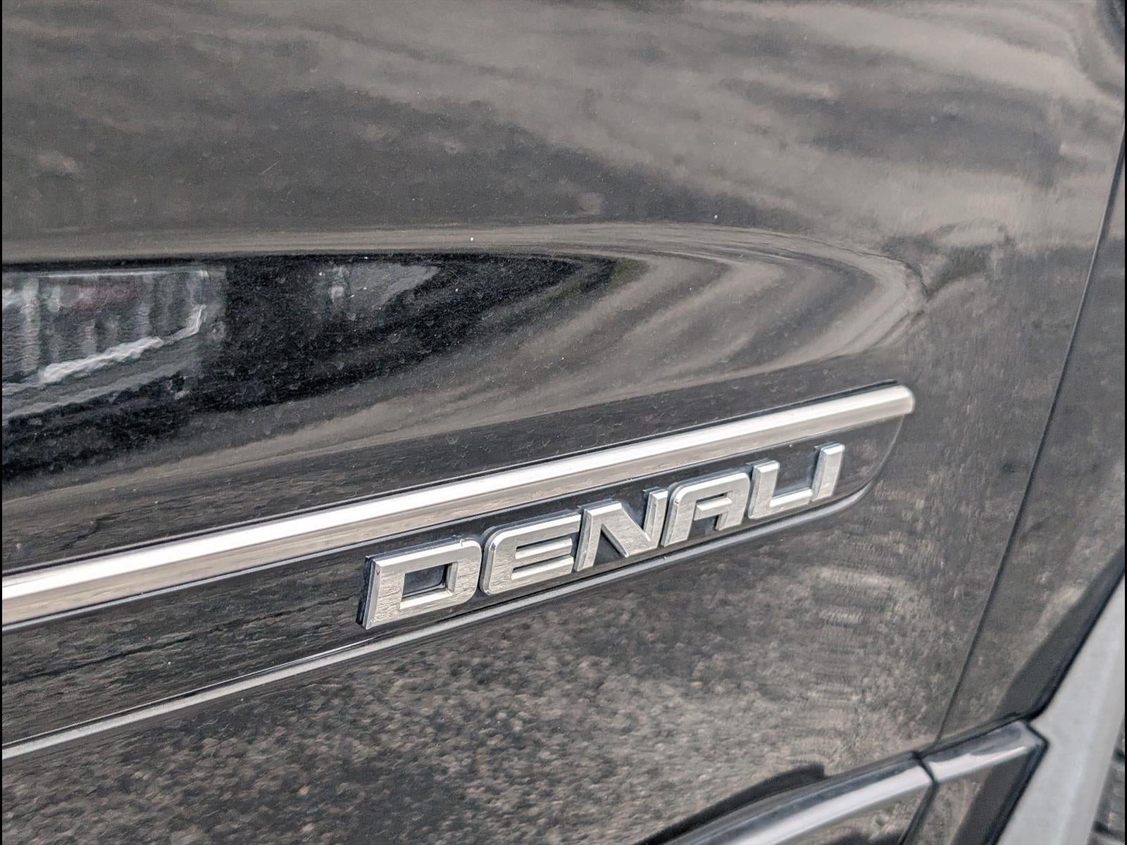 2016 GMC Acadia Denali