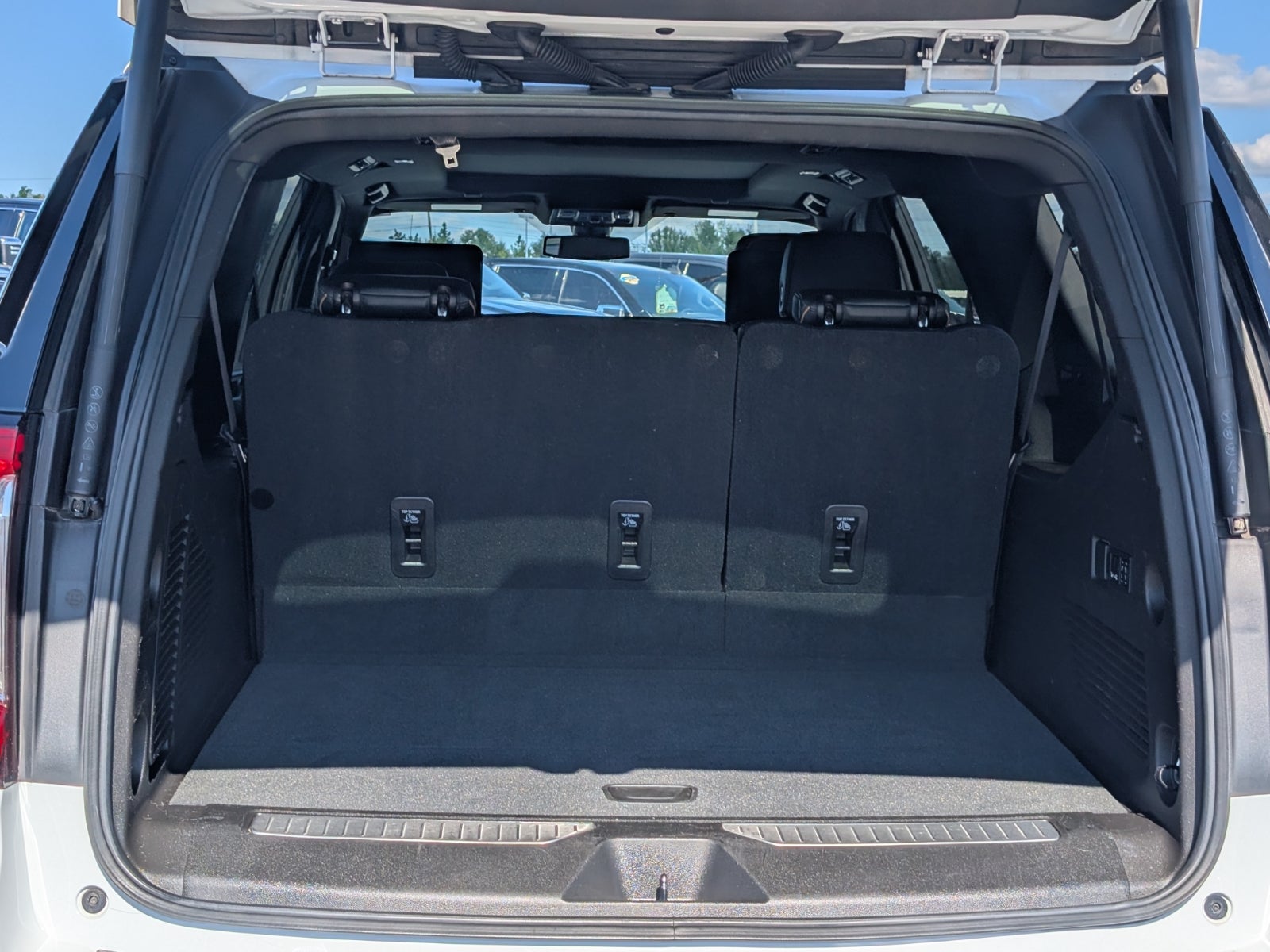 2021 GMC Yukon XL AT4