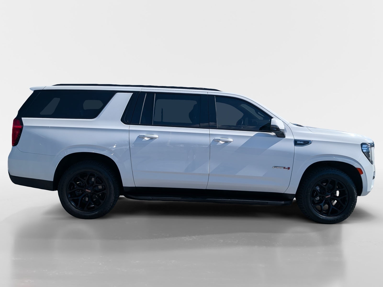 2021 GMC Yukon XL AT4