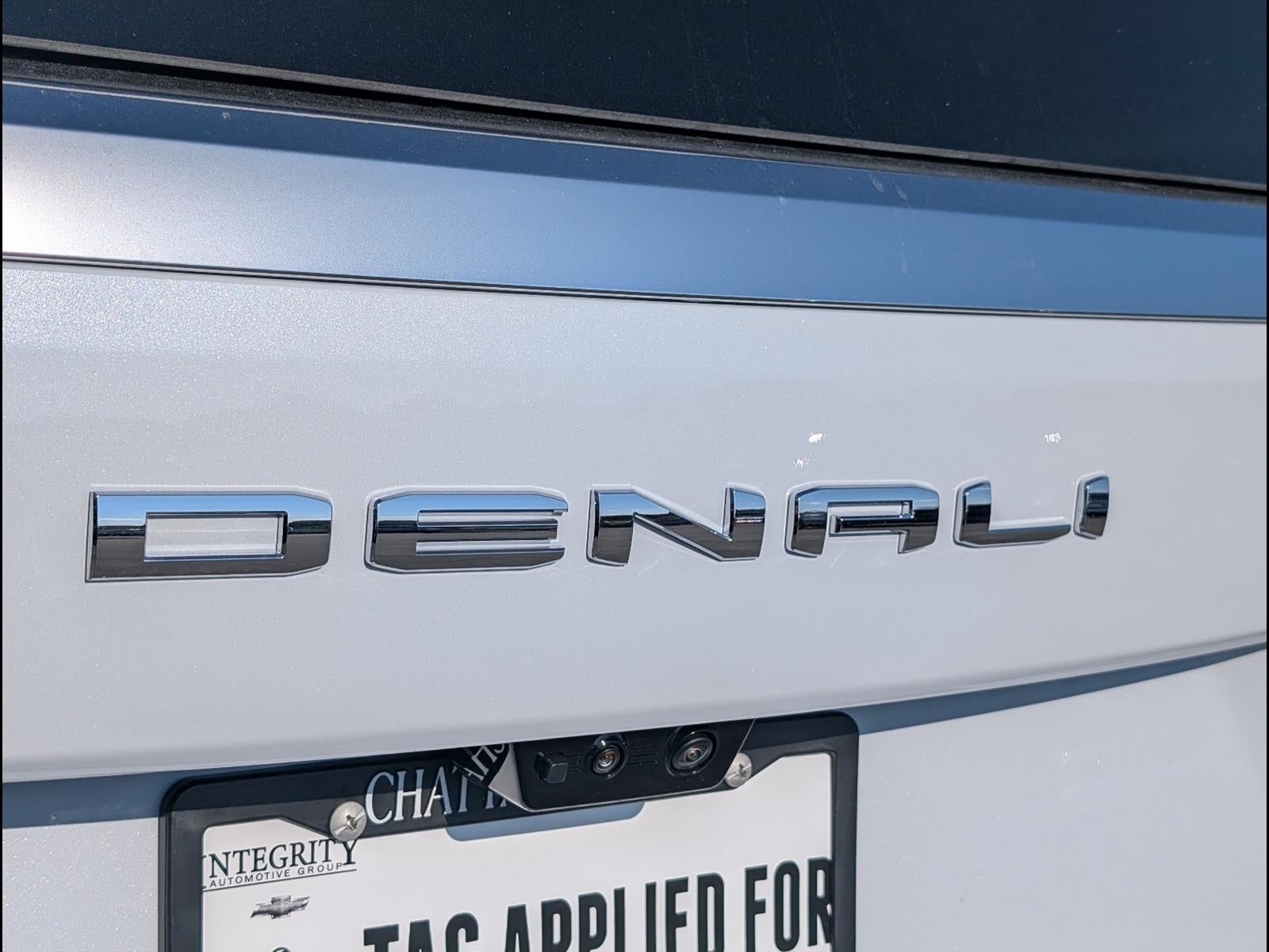 2026 GMC Yukon XL Denali - Photo 19