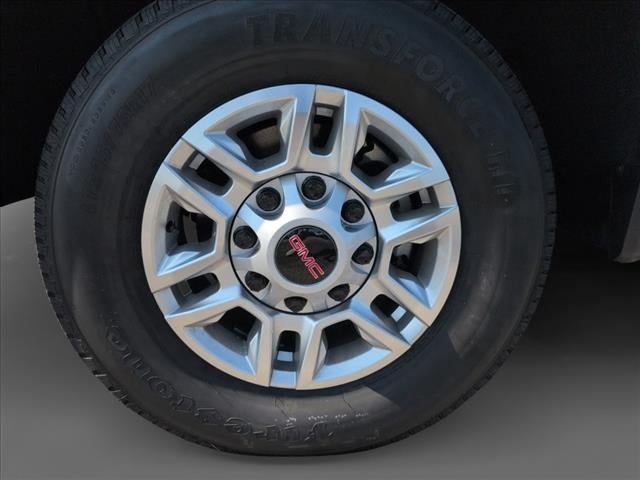 2025 GMC Sierra 2500 HD Pro