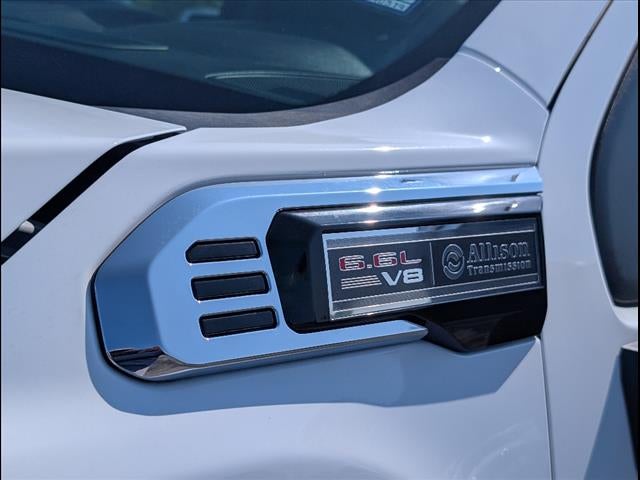 2025 GMC Sierra 2500 HD Pro