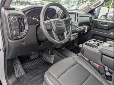 2025 GMC Sierra 2500 HD Pro