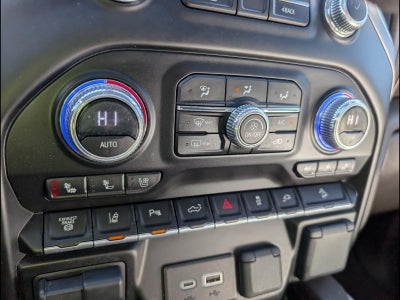 2023 GMC Sierra 3500 HD Denali