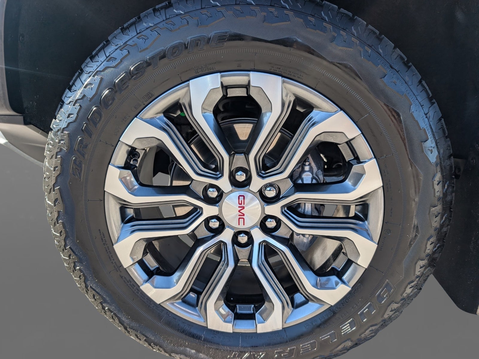 2023 GMC Canyon 4WD Denali