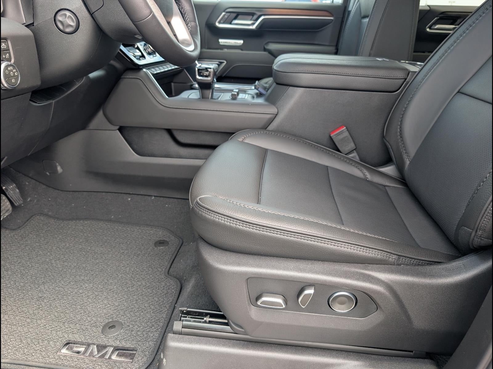 2026 GMC Sierra 1500 Denali - Photo 11