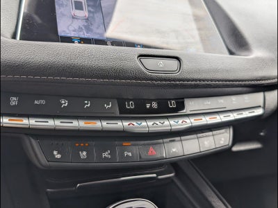 2022 Cadillac XT4 Premium Luxury