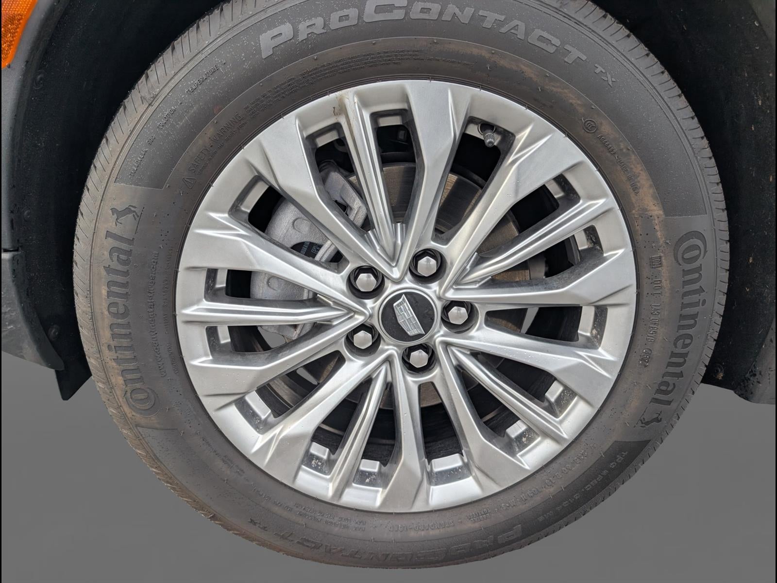 2025 Cadillac XT4 Premium Luxury