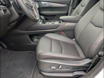 2026 Cadillac XT5 Luxury