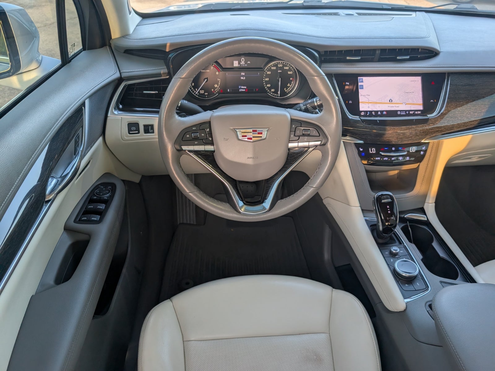 2022 Cadillac XT6 Premium Luxury
