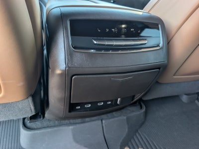 2024 Cadillac Escalade Sport