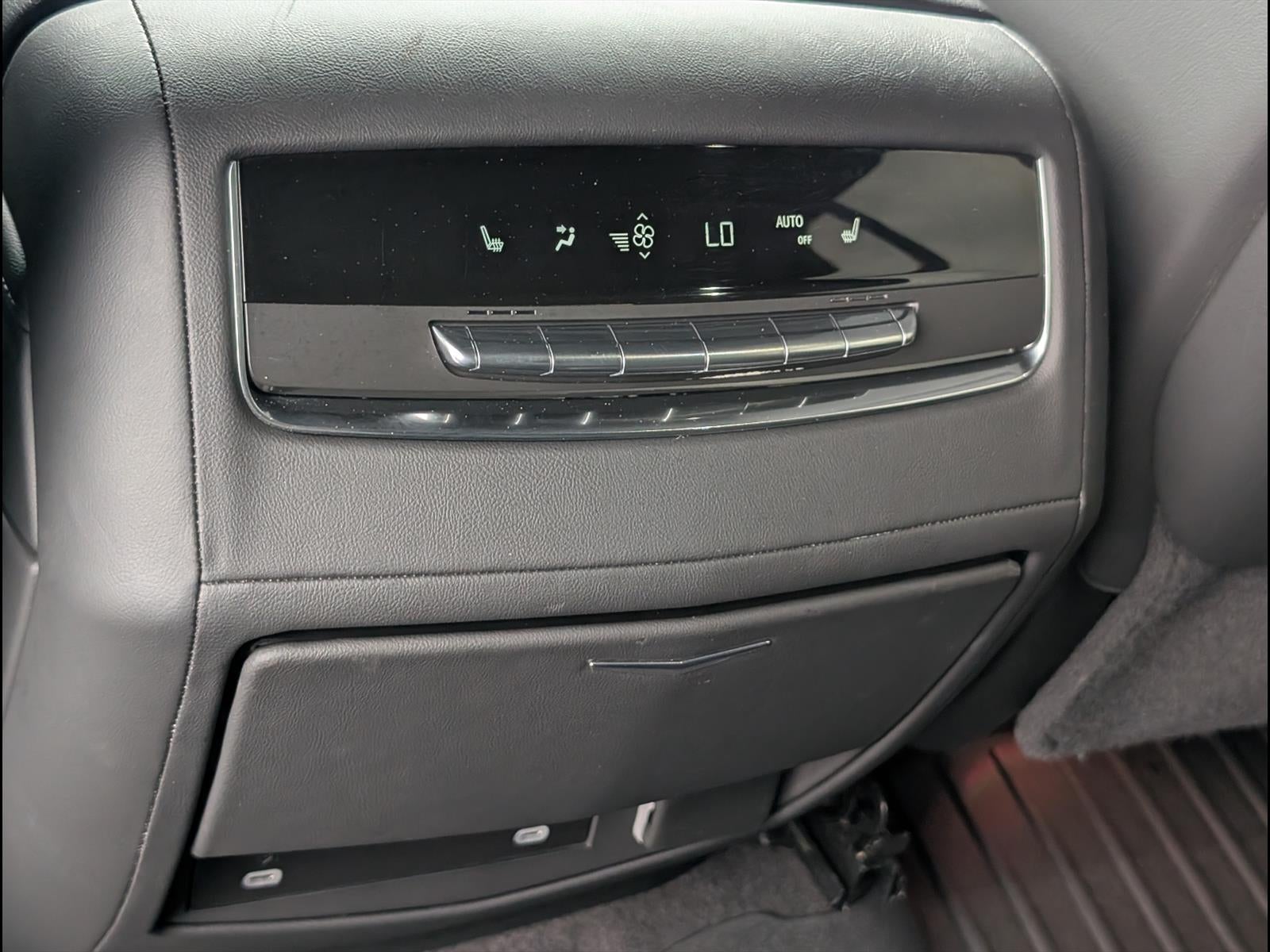2024 Cadillac Escalade ESV Sport