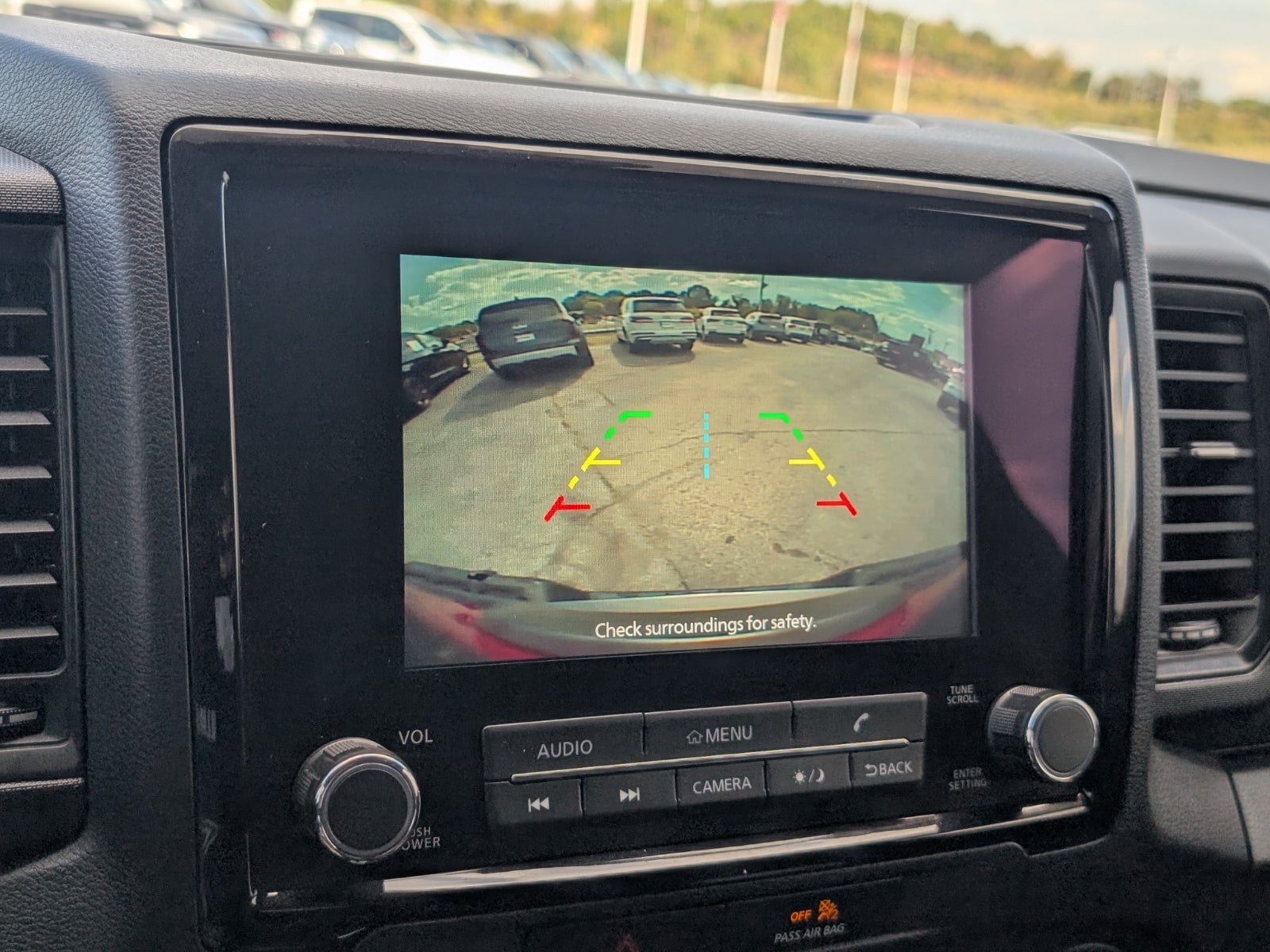 2022 Nissan Frontier S