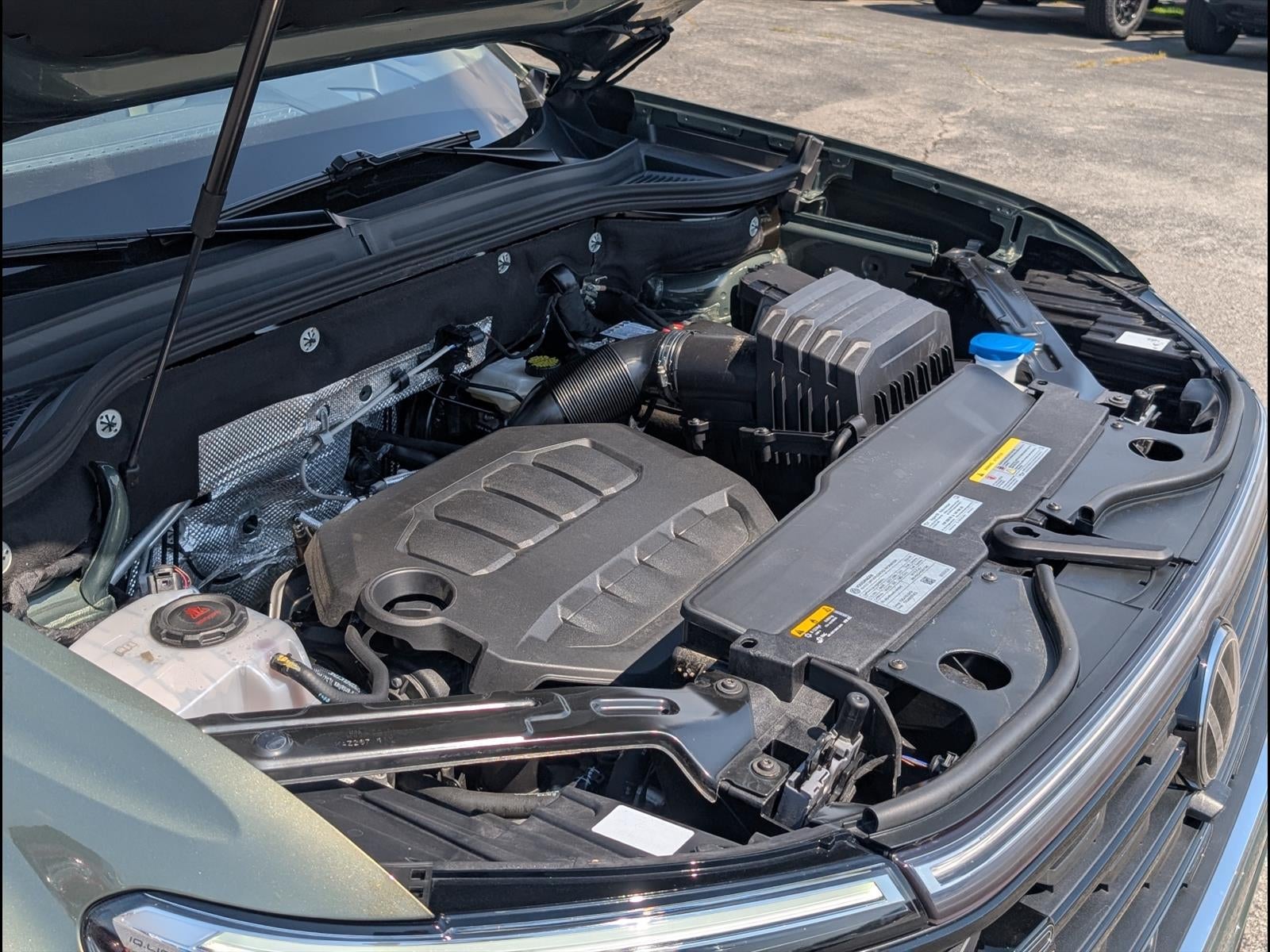 2026 Volkswagen Atlas 2.0T SEL Premium R-Line