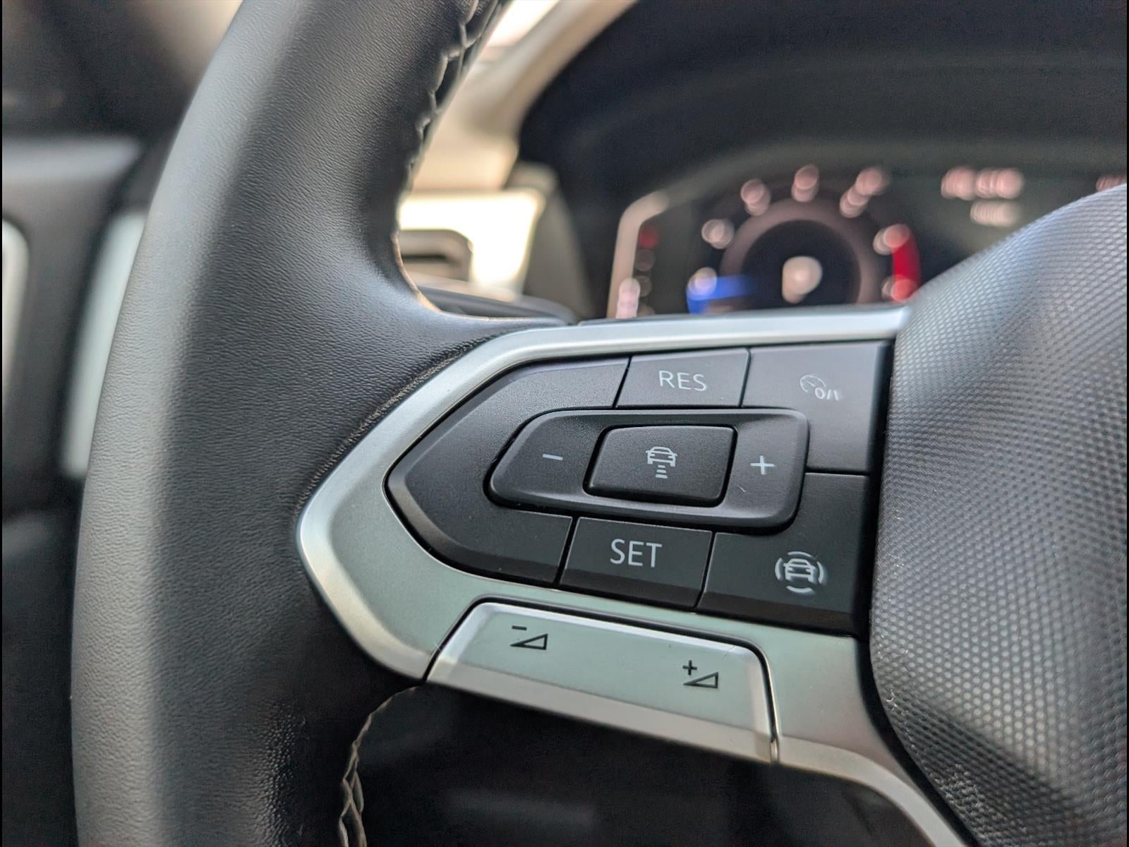 2023 Volkswagen Atlas Cross Sport 3.6L V6 SE w/Technology