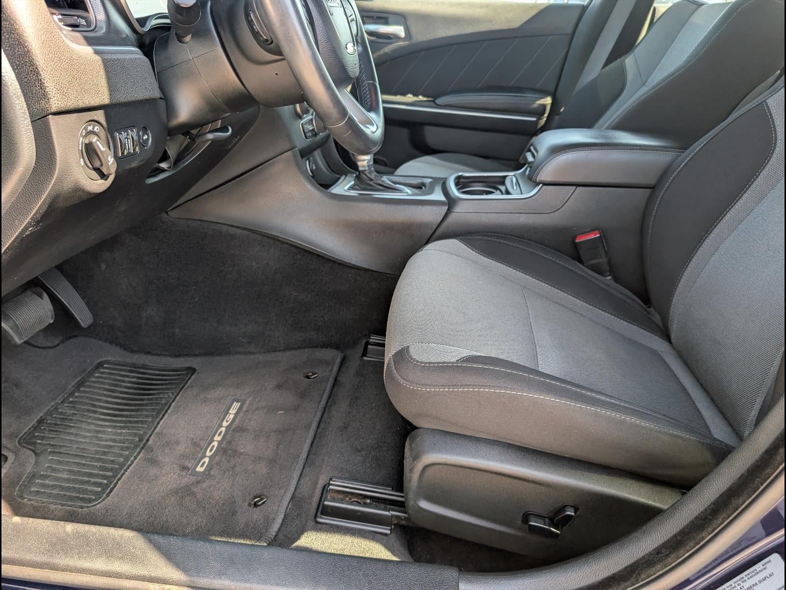 2015 Dodge Charger SXT
