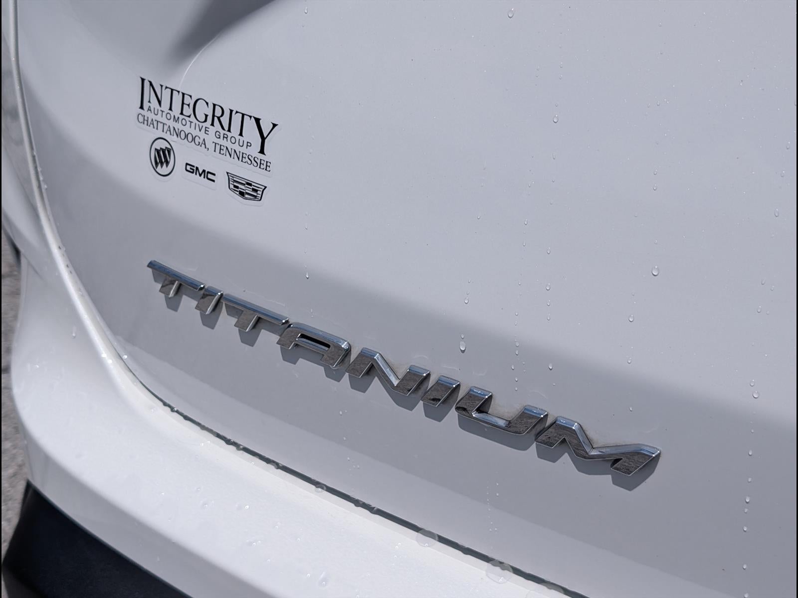2022 Ford Edge Titanium