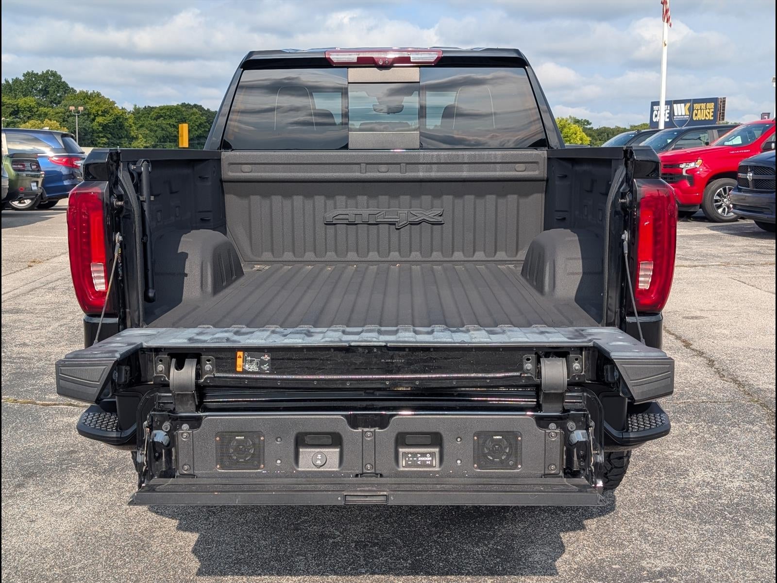 2022 GMC Sierra 1500 AT4X