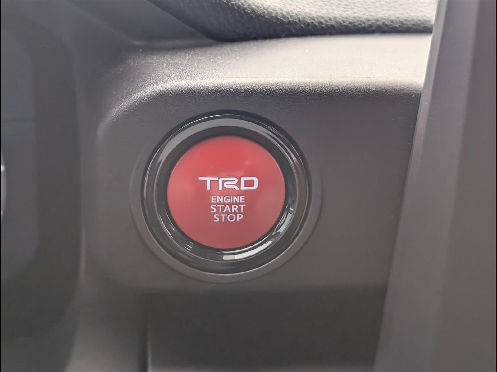 2025 Toyota Tacoma 4WD SR