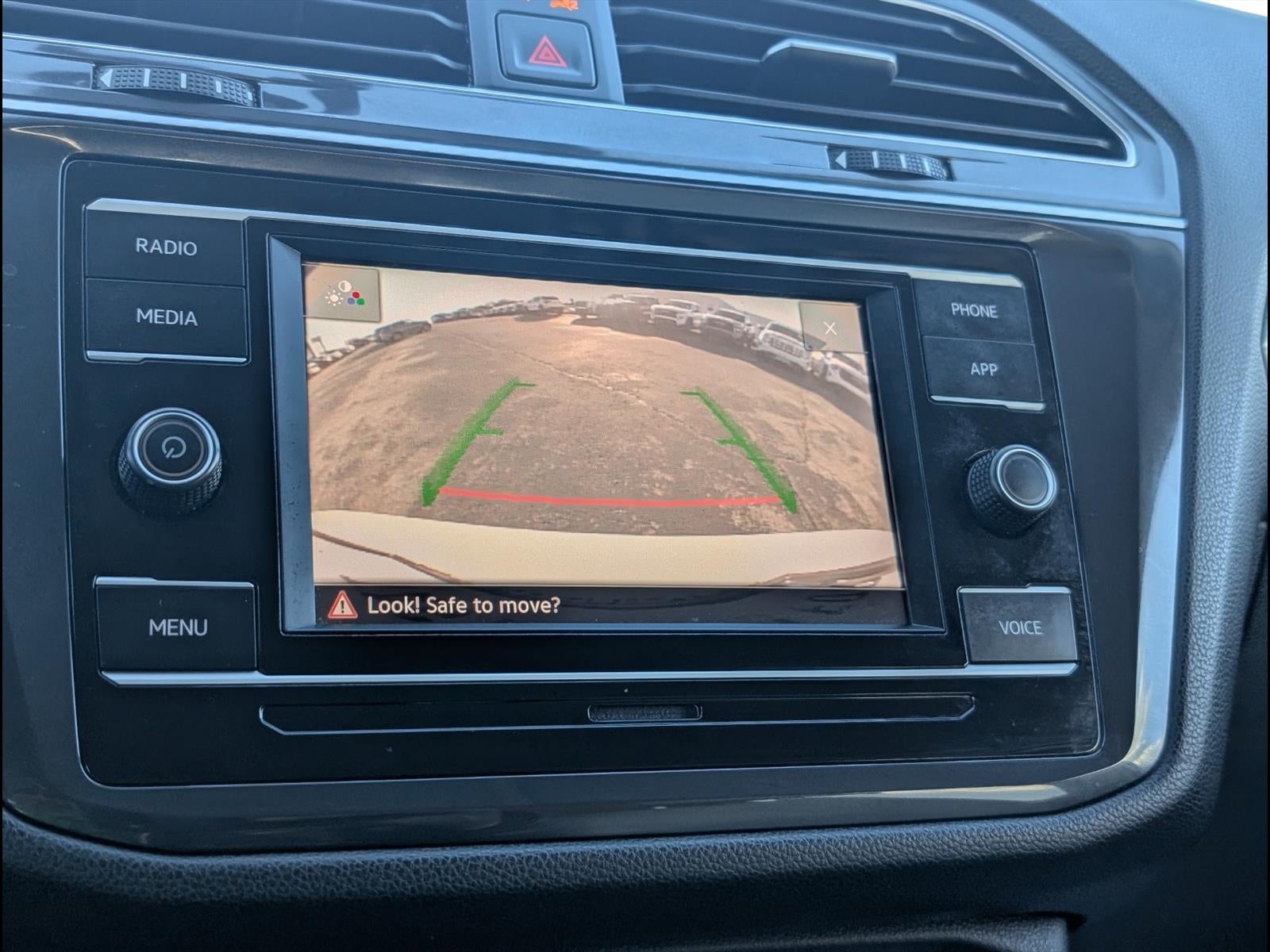 2022 Volkswagen Tiguan S