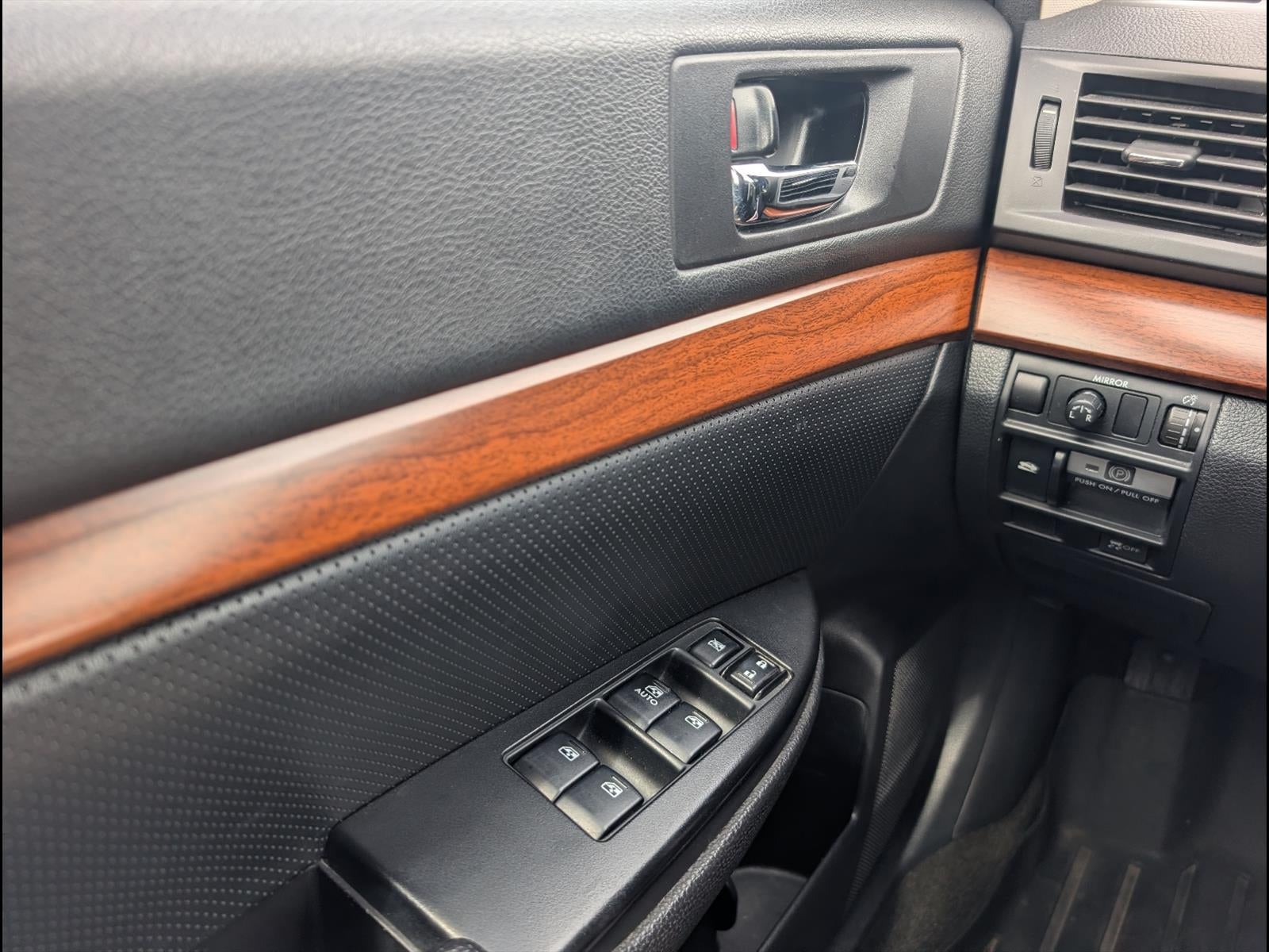 2014 Subaru Outback 2.5i Limited