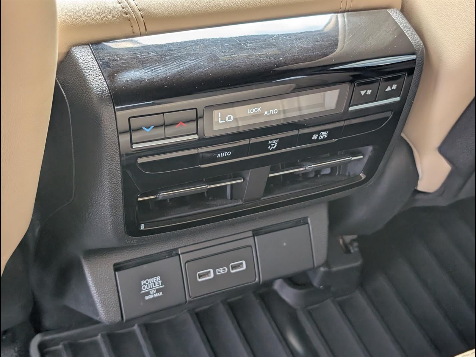 2022 Acura MDX w/Technology Package