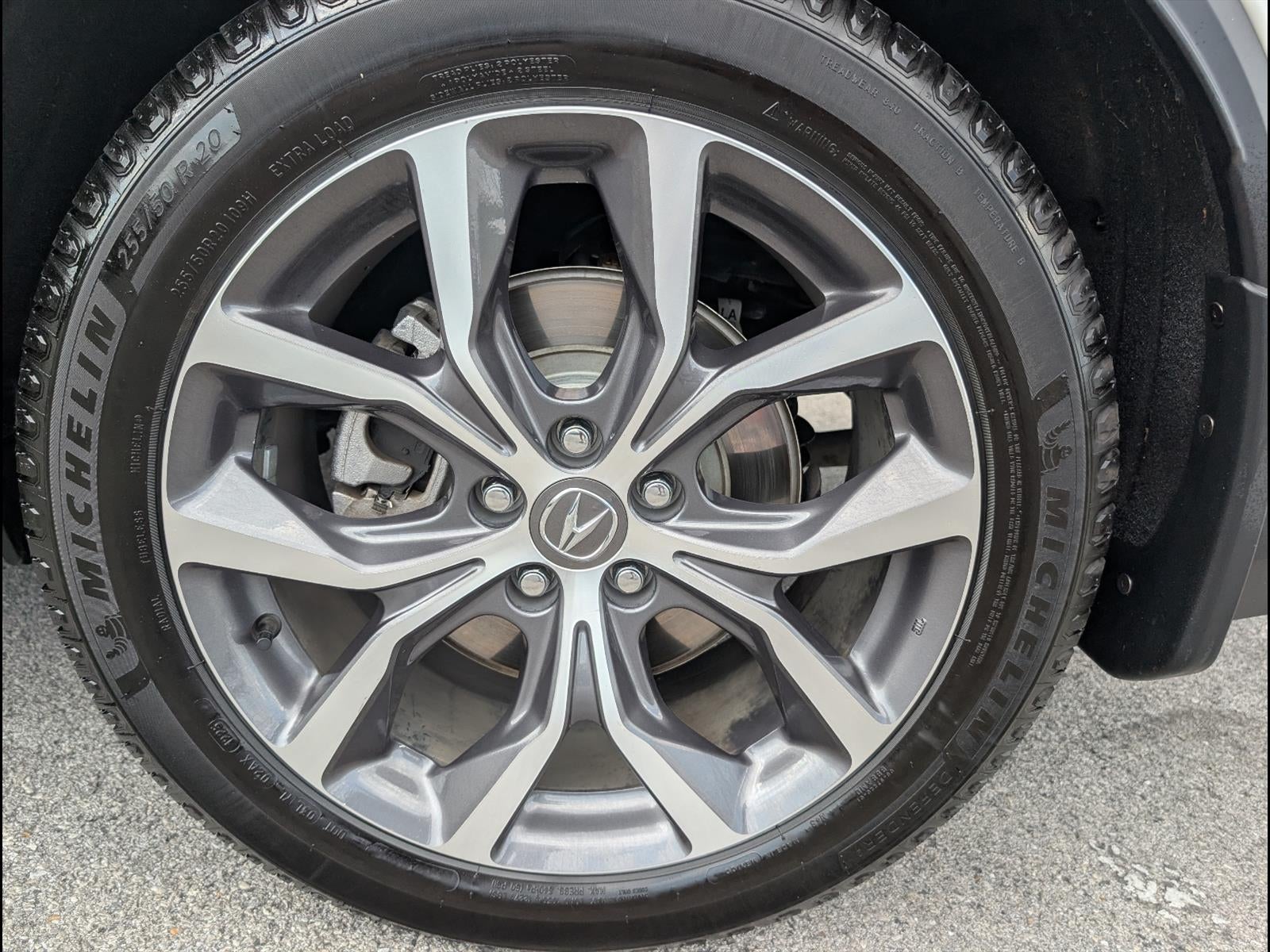 2022 Acura MDX w/Technology Package