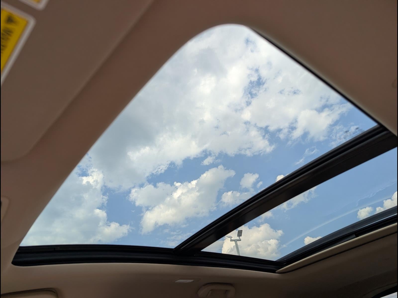 2022 Acura MDX w/Technology Package