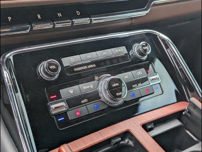 2024 Lincoln Navigator L Reserve
