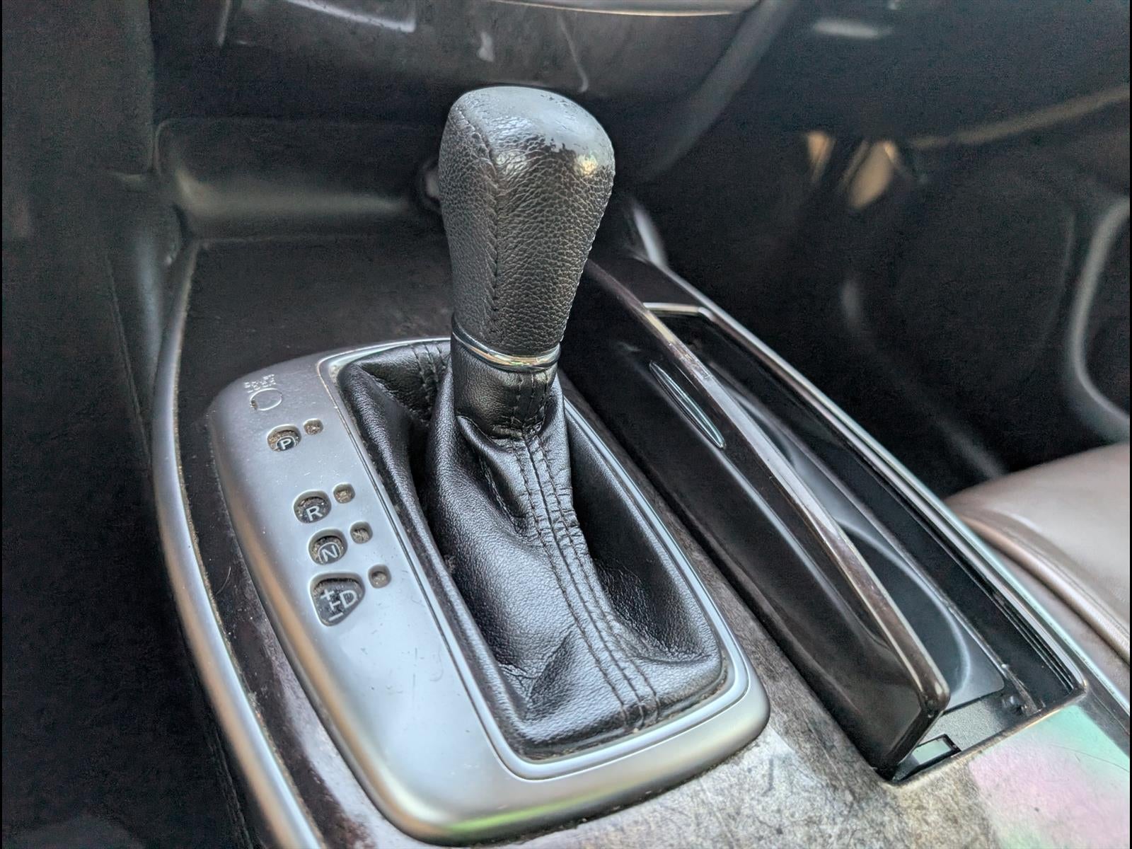 2013 INFINITI JX35 AWD 4dr