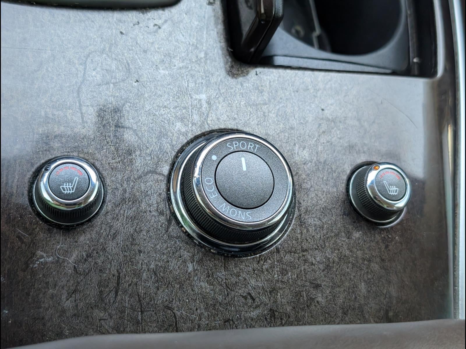 2013 INFINITI JX35 AWD 4dr