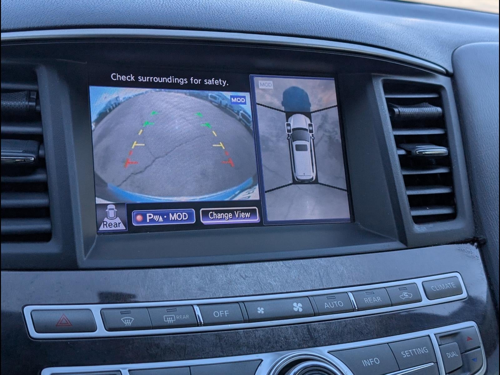 2013 INFINITI JX35 AWD 4dr