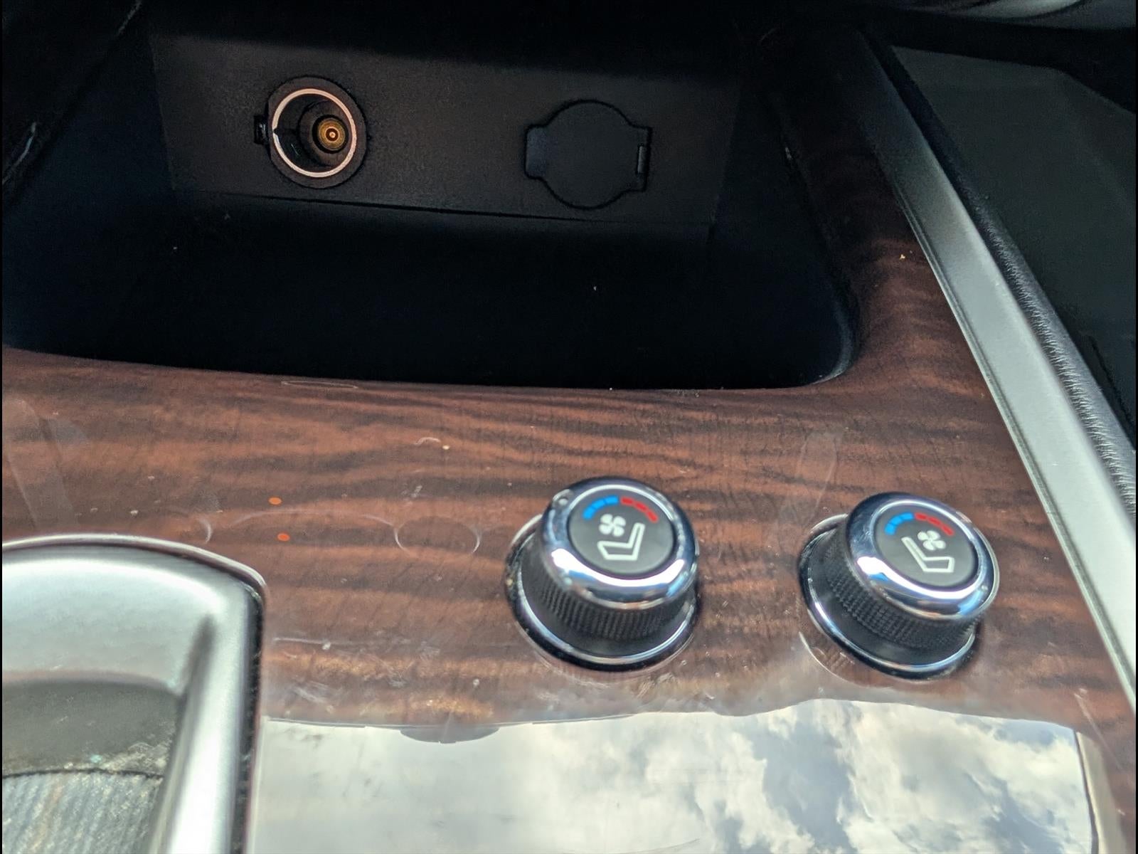2014 Nissan Pathfinder Platinum
