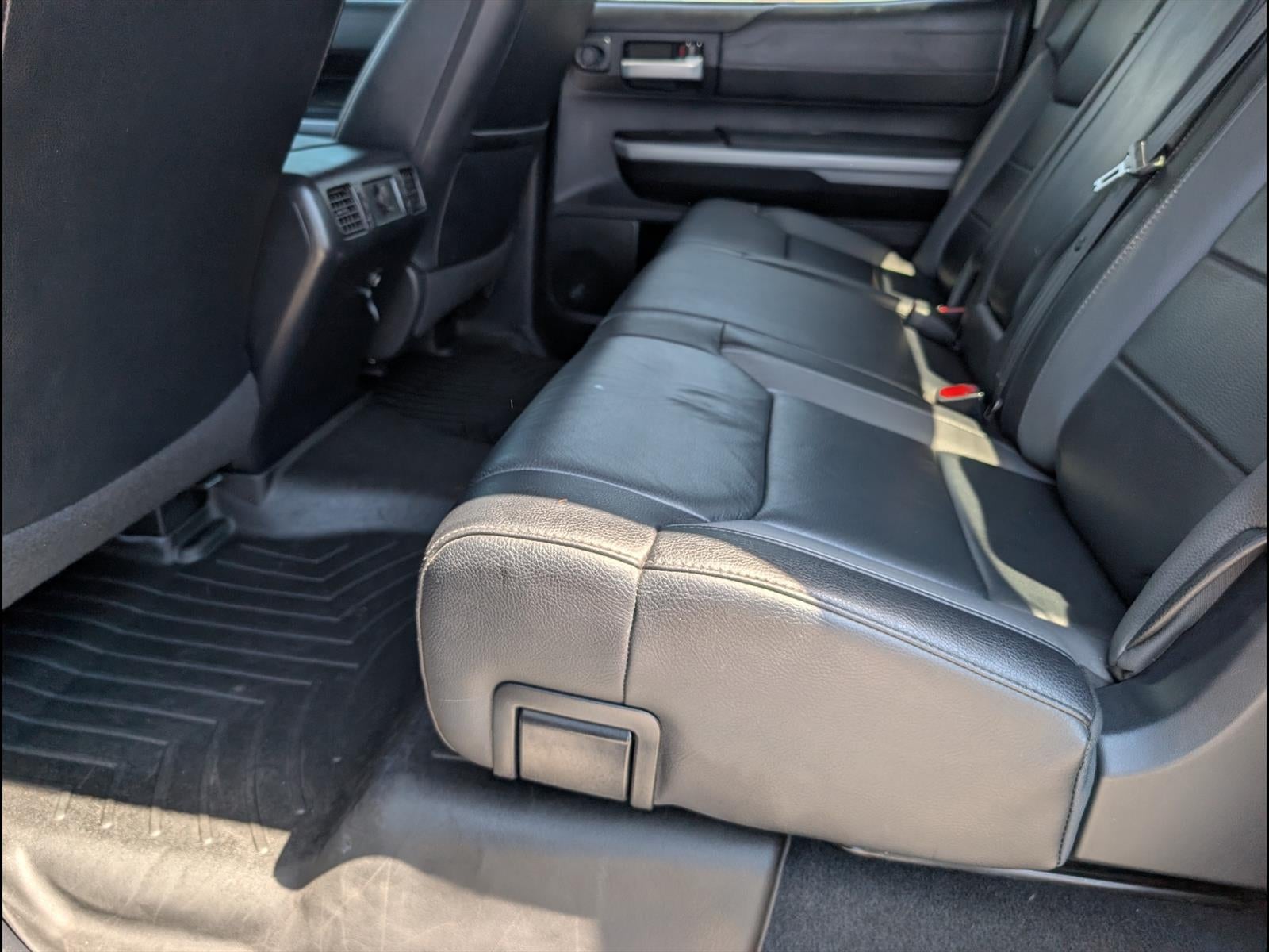 2018 Toyota Tundra 4WD SR5