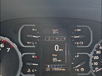 2018 Toyota Tundra 4WD SR5