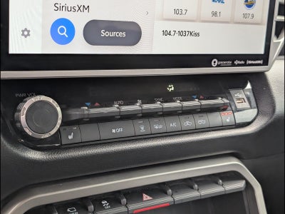 2023 Toyota Tundra 4WD SR5