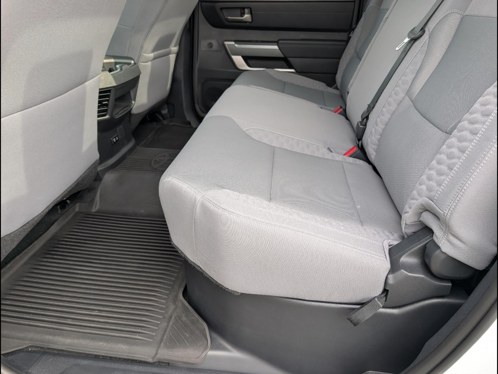 2024 Toyota Tundra 4WD SR5