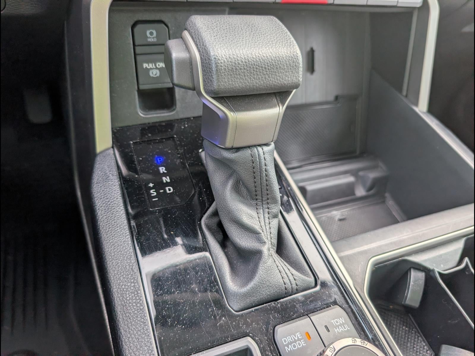 2024 Toyota Tundra 4WD SR5