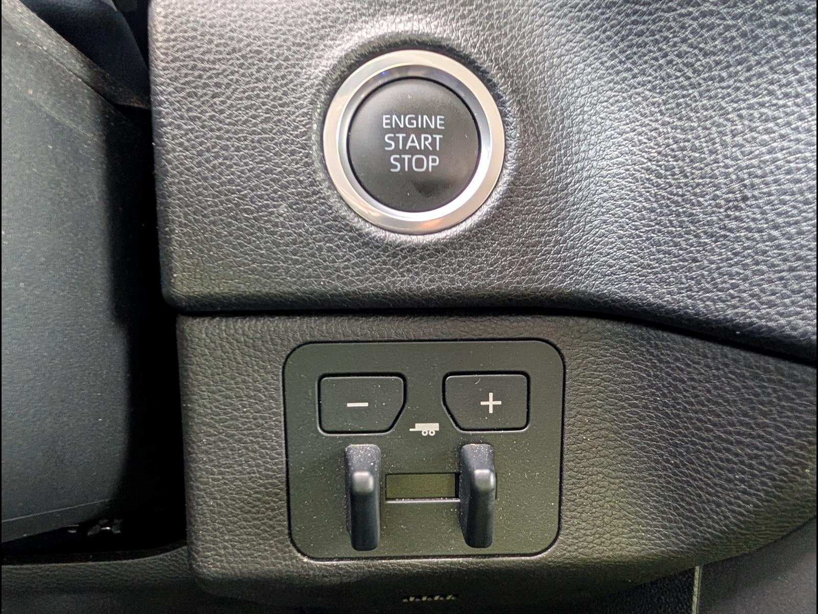 2024 Toyota Tundra 4WD SR5