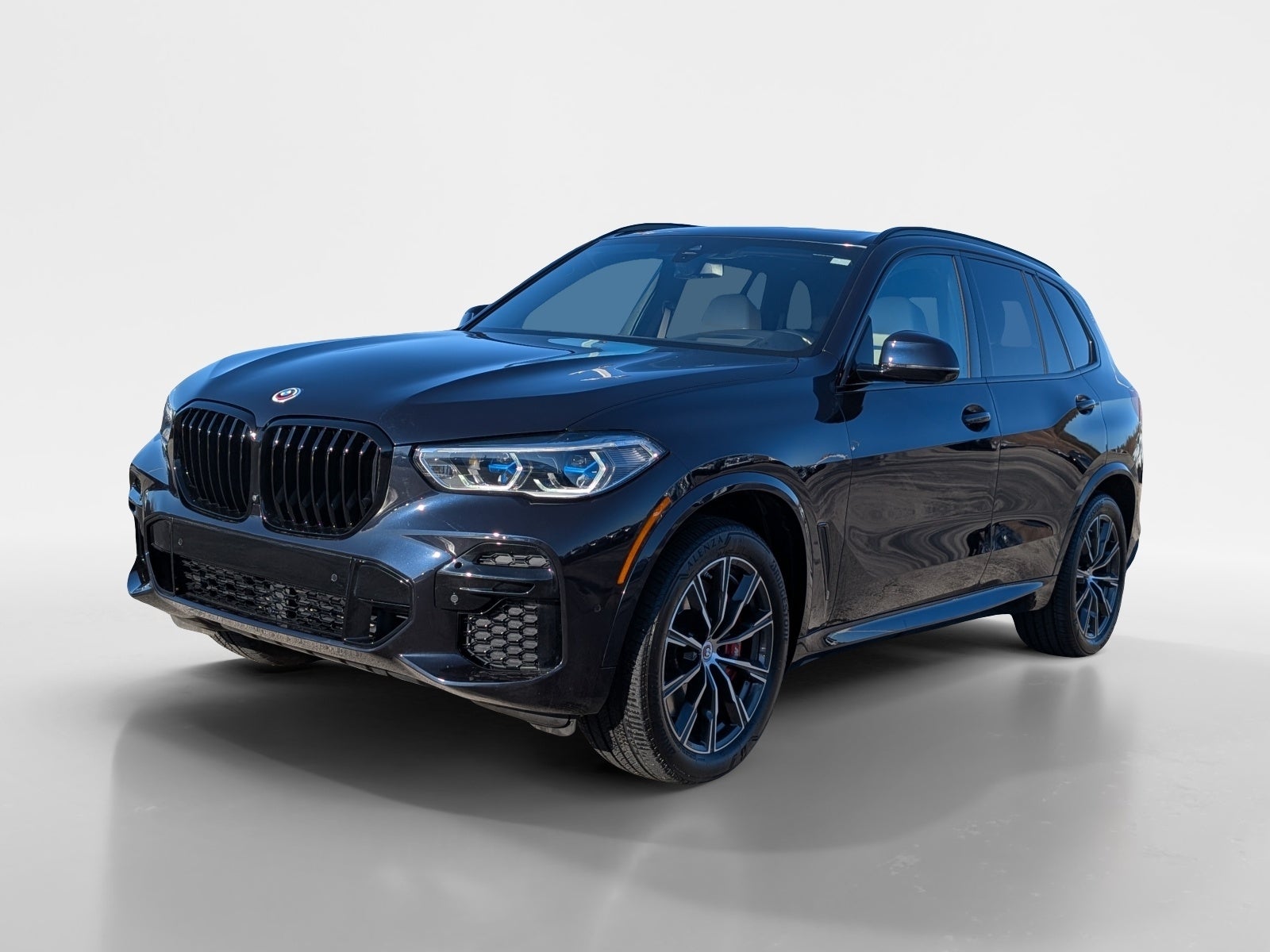 2023 BMW X5 M50i
