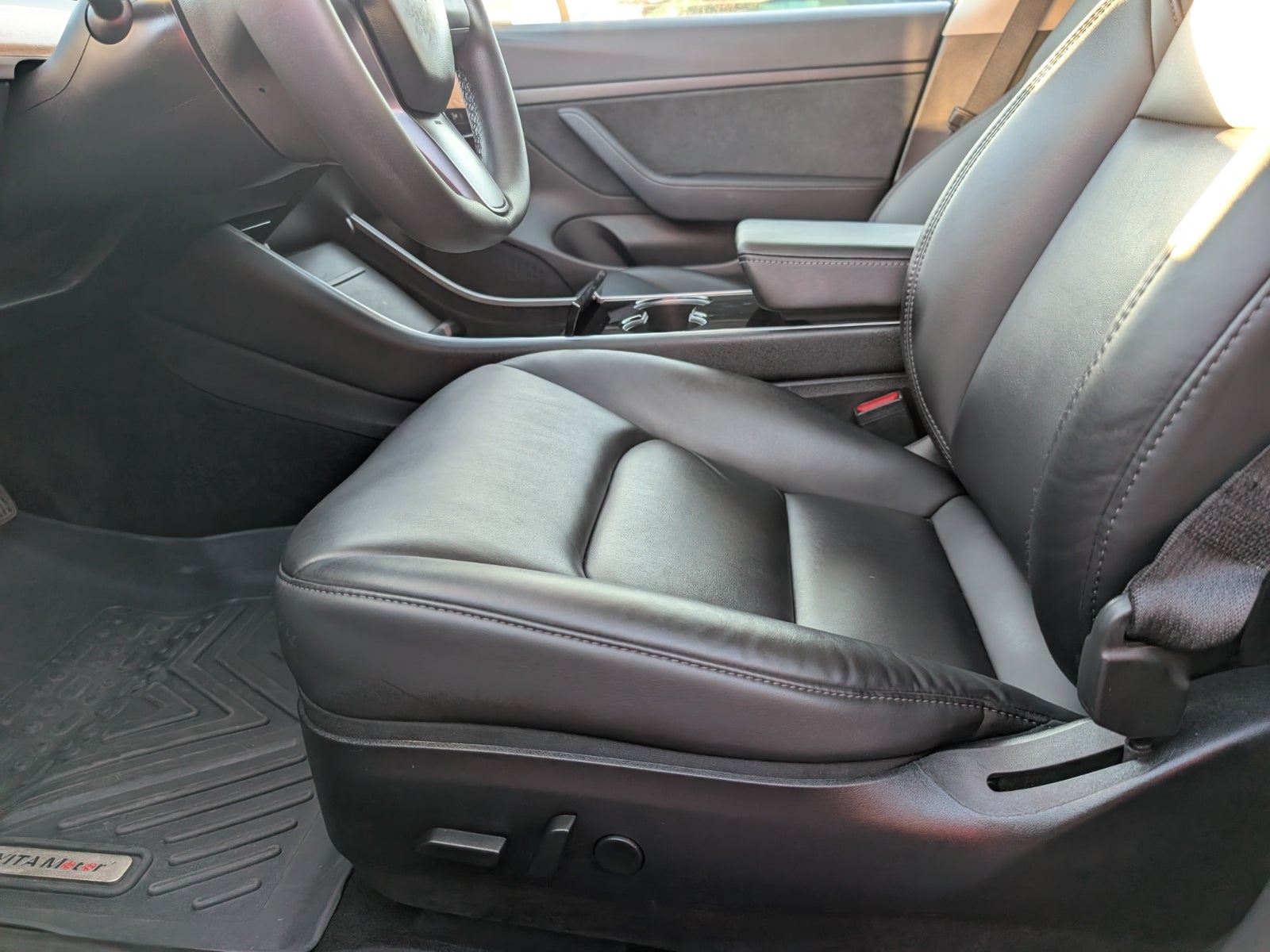 2020 Tesla Model 3 Standard Range Plus