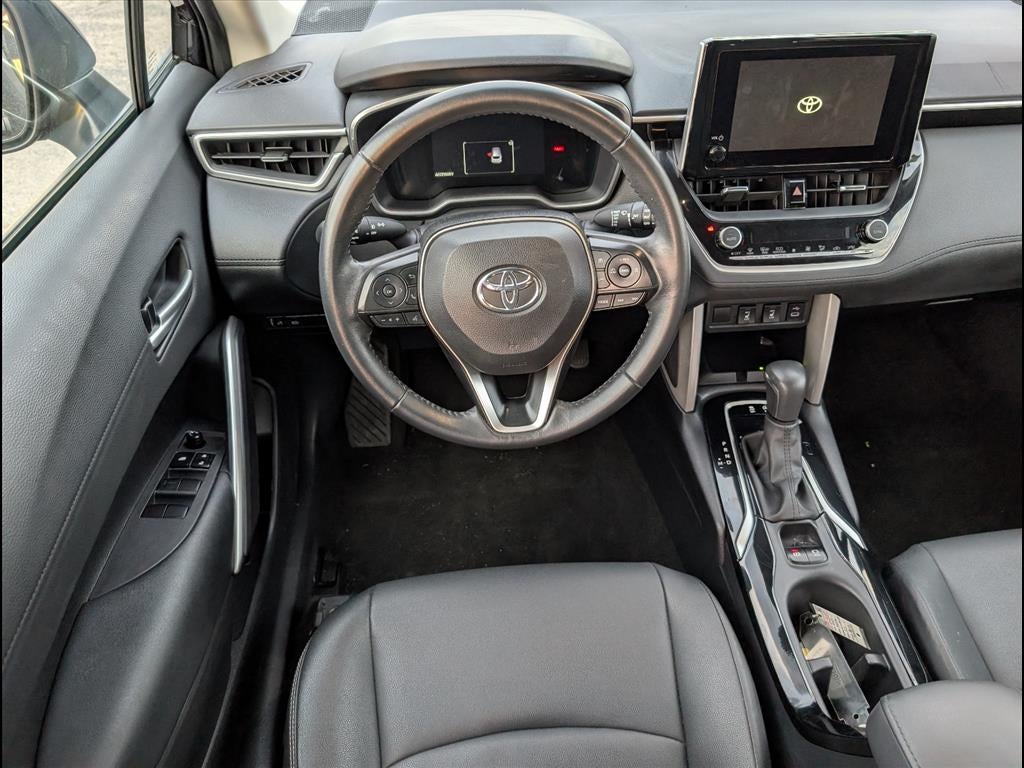 2024 Toyota Corolla Cross XLE