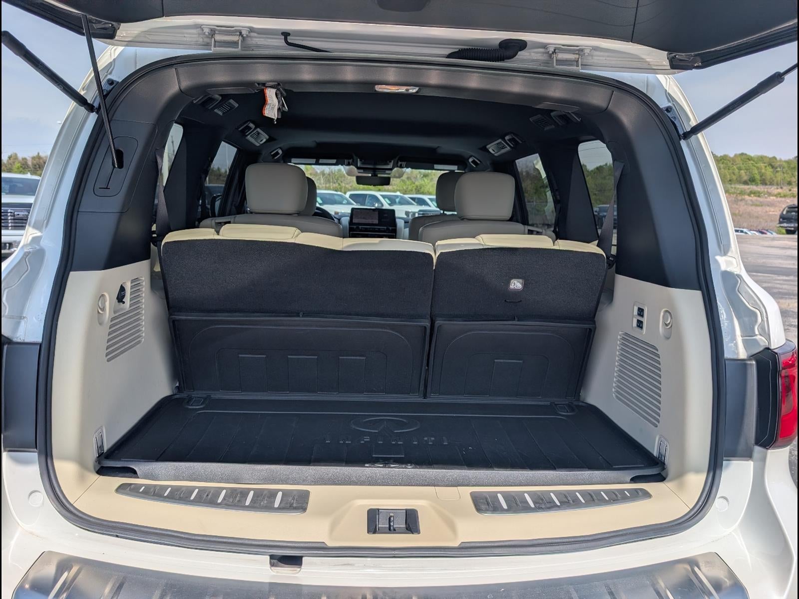 2024 INFINITI QX80 SENSORY