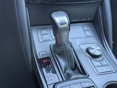 2024 Lexus IS IS 350 F SPORT Design